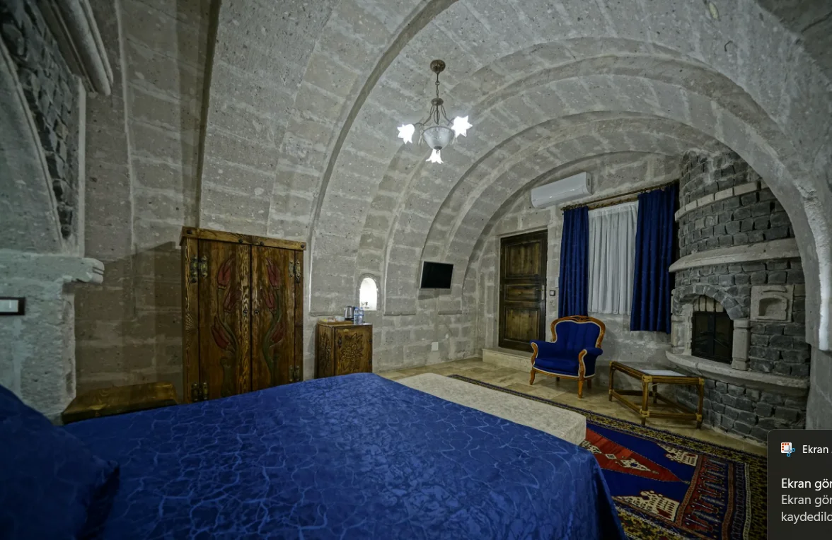 Bahçe Taş Oda (Double Arch Stone Room)