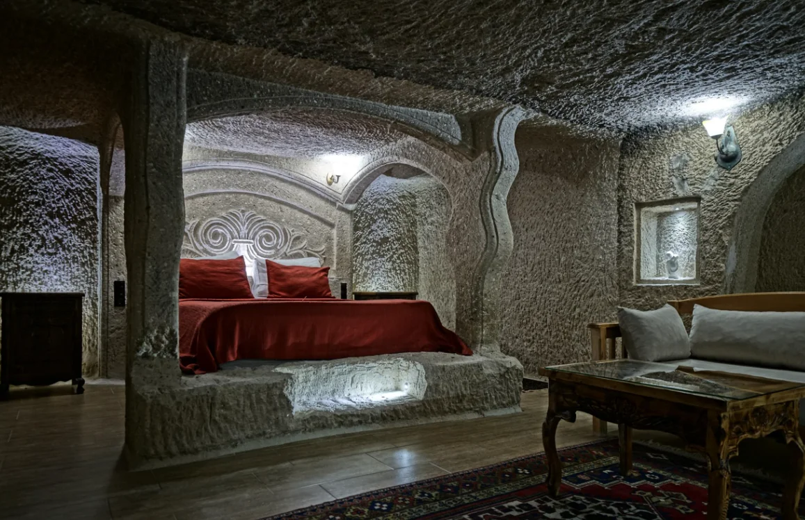 Naturel Mağara Oda (Double Cave Room)