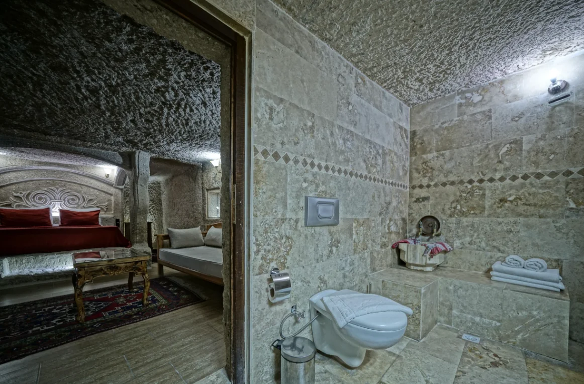 Naturel Mağara Oda (Double Cave Room)