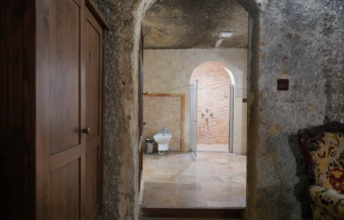 Tandır Mağara Odası ( Double Cave Room)