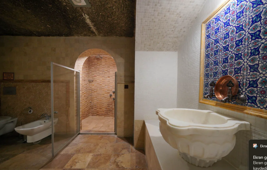 Tandır Mağara Odası ( Double Cave Room)