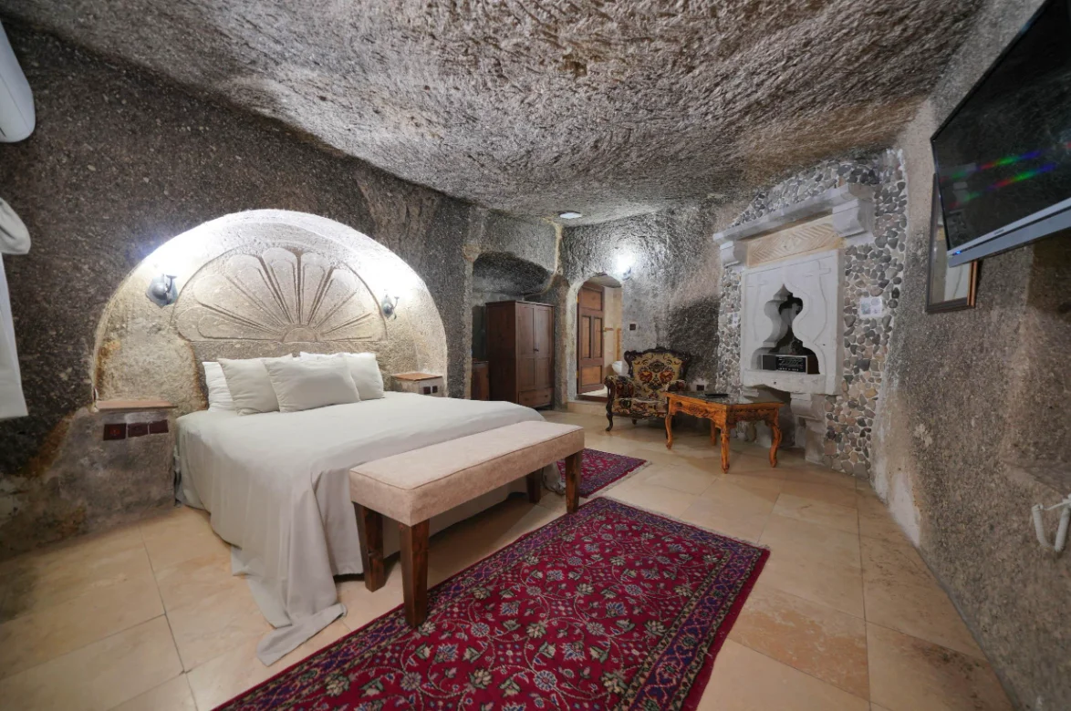 Tandır Mağara Odası ( Double Cave Room)